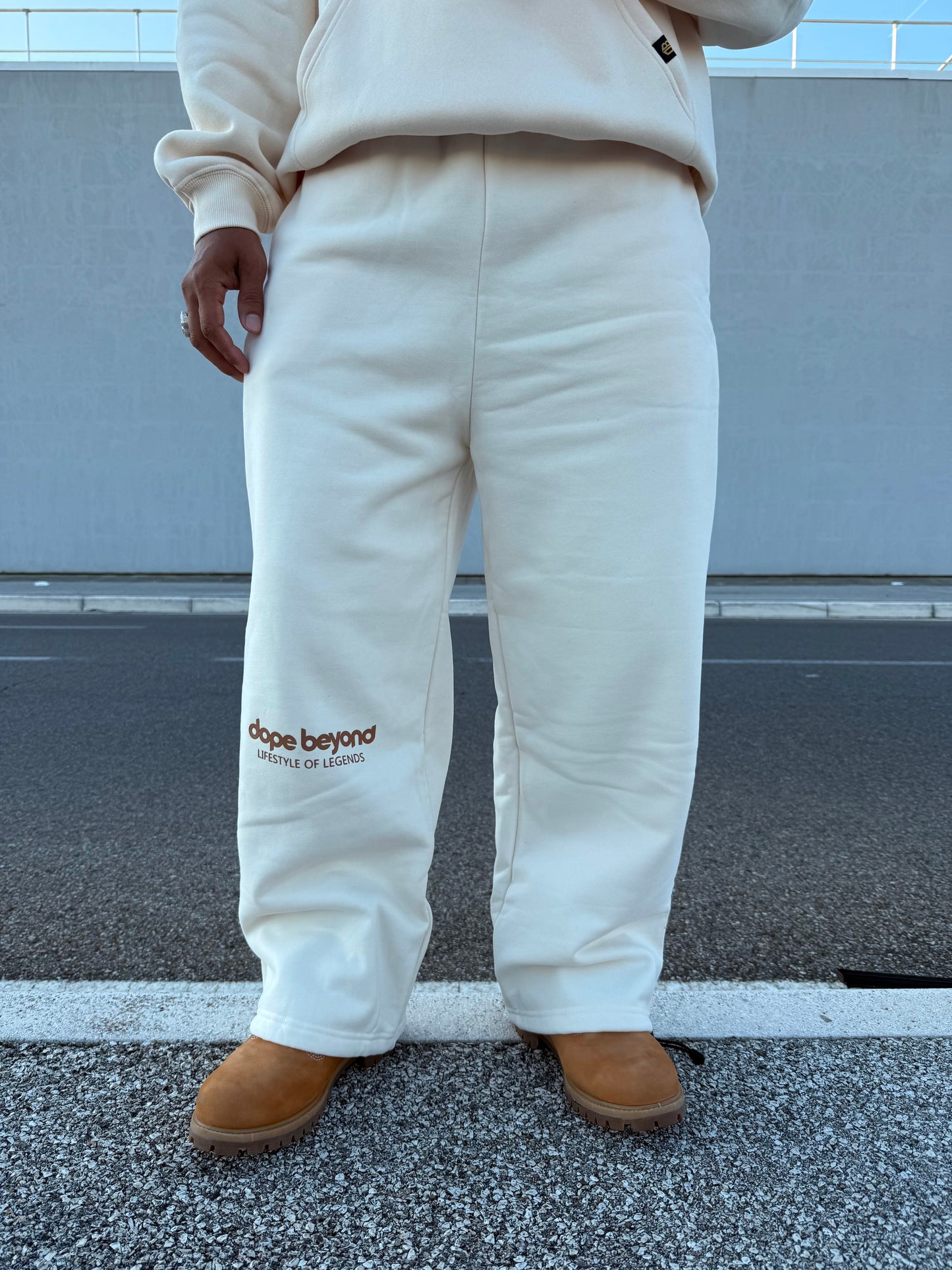 Lifestyle of Legends - Joggers Pant Beige
